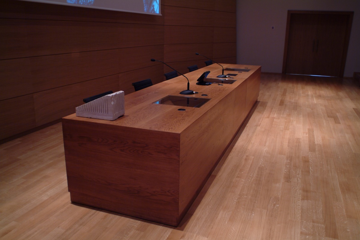 Auditorium tavolo2